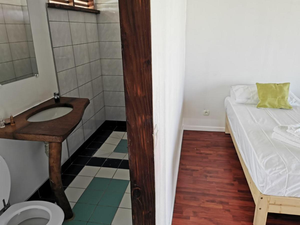 Aotera Guest House أفاتورو المظهر الخارجي الصورة